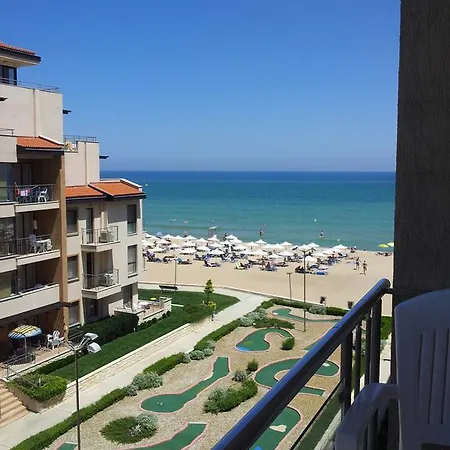 In Beach Апартамент Обзор
