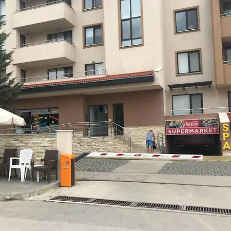Апартамент In Beach